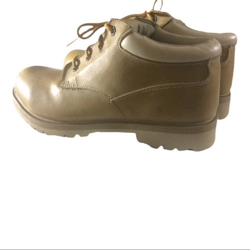 SOLD! Hunter's Bay Men's Chukka Boots - Picture 6 of 14